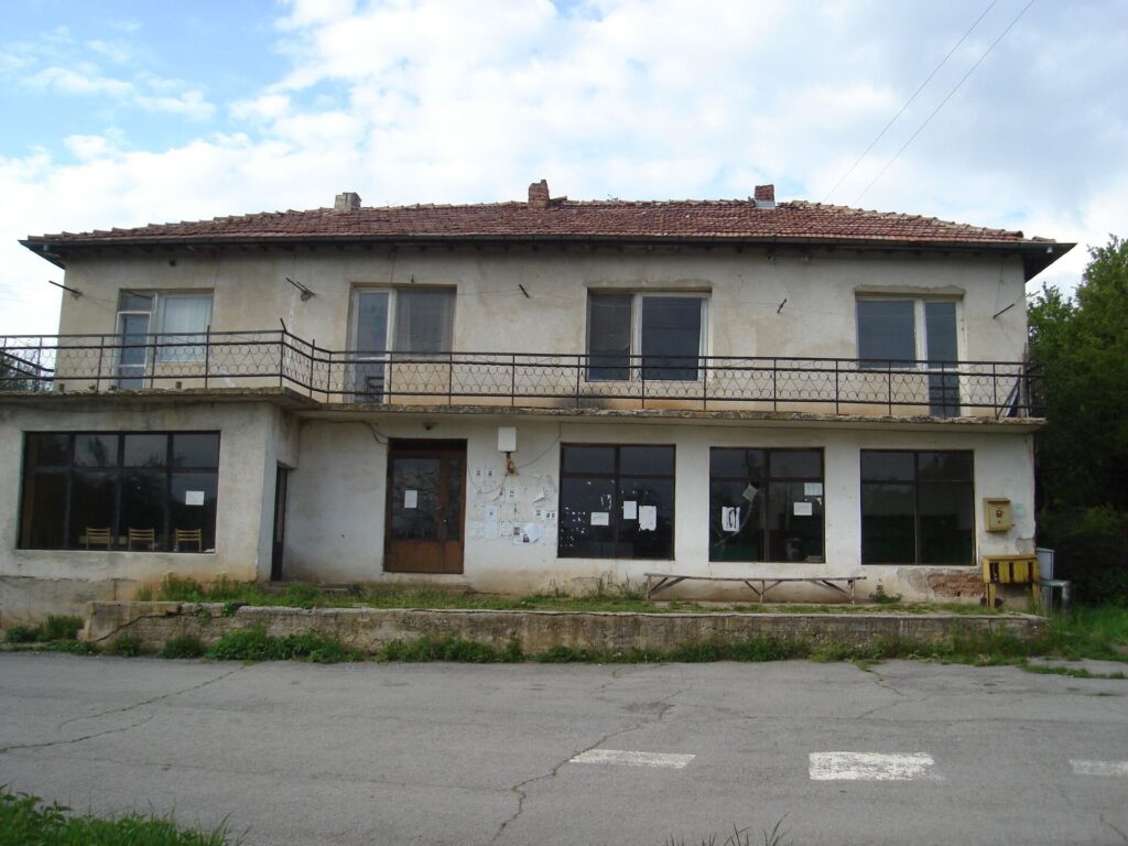 Изглед от Липинци